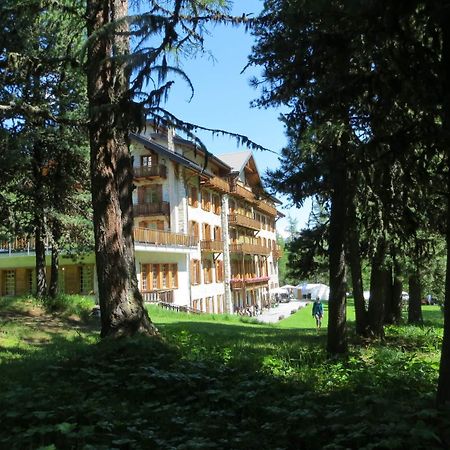 Grand Hotel & Kurhaus Arolla Exterior photo