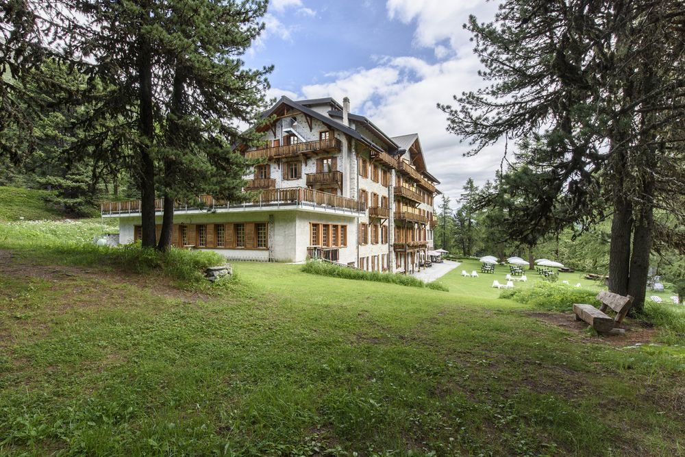 Grand Hotel & Kurhaus Arolla Exterior photo